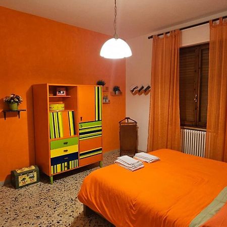 Апартаменты La Casina Di Jo Сиена Экстерьер фото